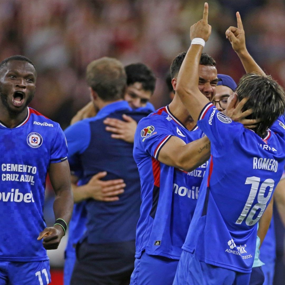 Cruz Azul Busca la Décima con Milagroso Interinato de Huiqui: ¿Cuál Fue su Último Campeonato?