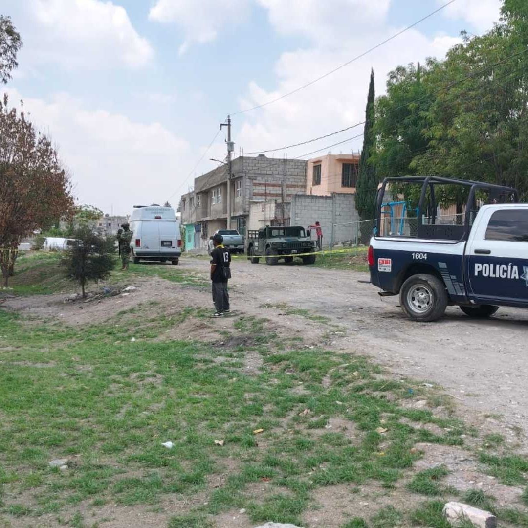 Hallazgo Hombre Muerto Asesinado con Disparo en Cabeza en Terreno Baldío San Francisco Totimehuacan