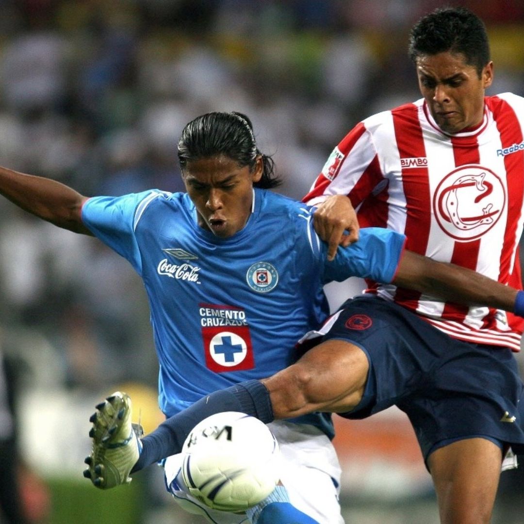 Joel Huiqui, hoy entrenador de Cruz Azul, jugó contra Chivas en la Liguilla del 2006. Foto: Reuters