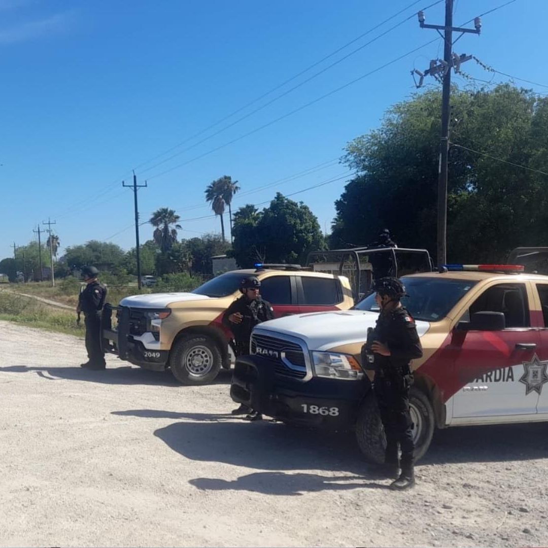 Operativo en la Carretera Victoria-Monterrey Termina con Dos Detenidos y una Camioneta Asegurada