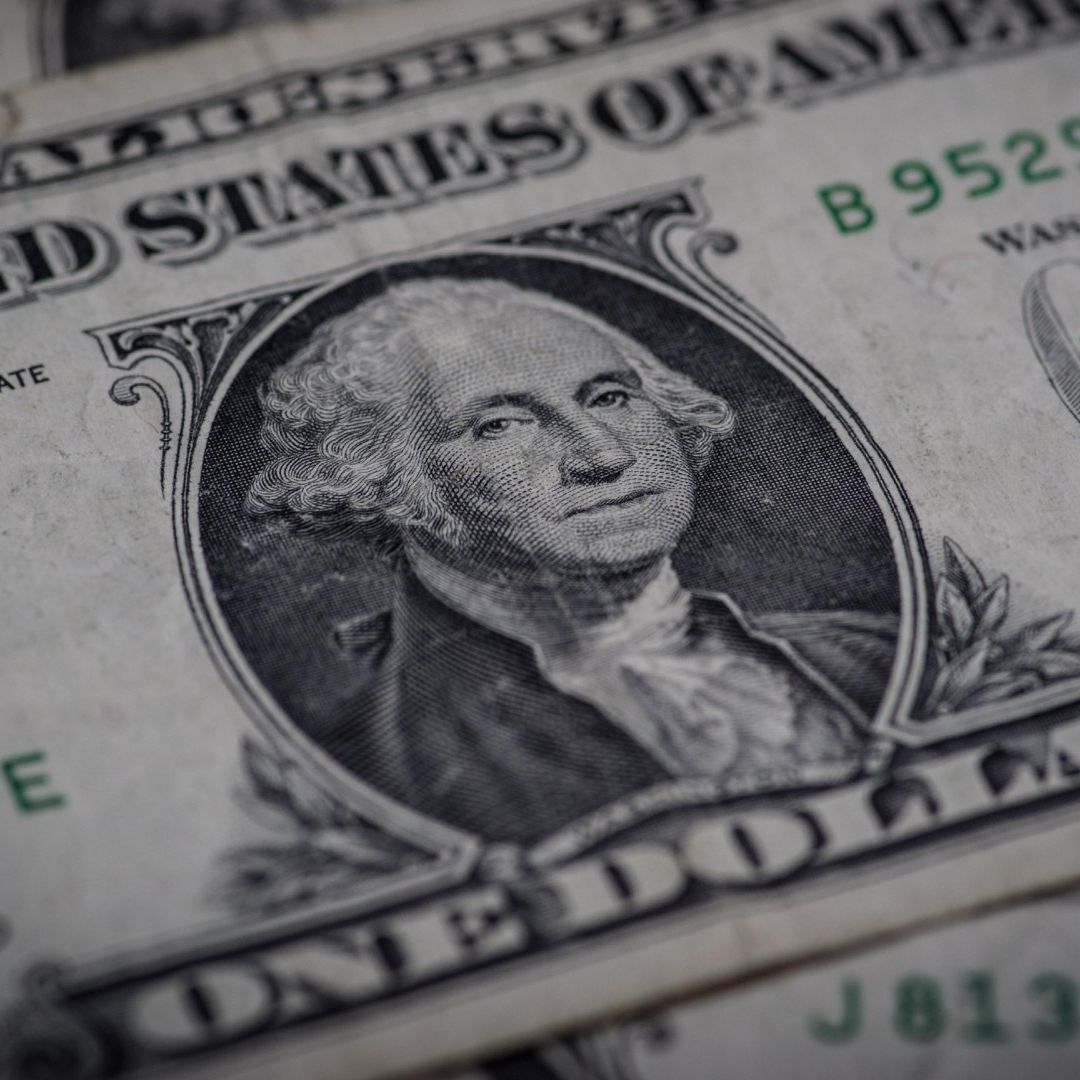 Precio del Dólar Hoy VIERNES 15 de Mayo de 2026: Así Está el Tipo de Cambio con el Peso