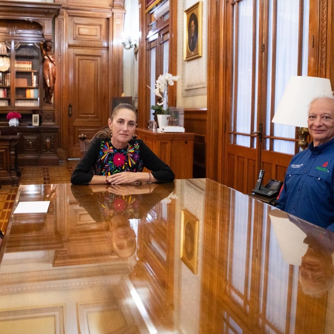 Sheinbaum Anuncia Cambios en Su Gabinete: Se va Director de Pemex y Llega Juan Carlos Carpio