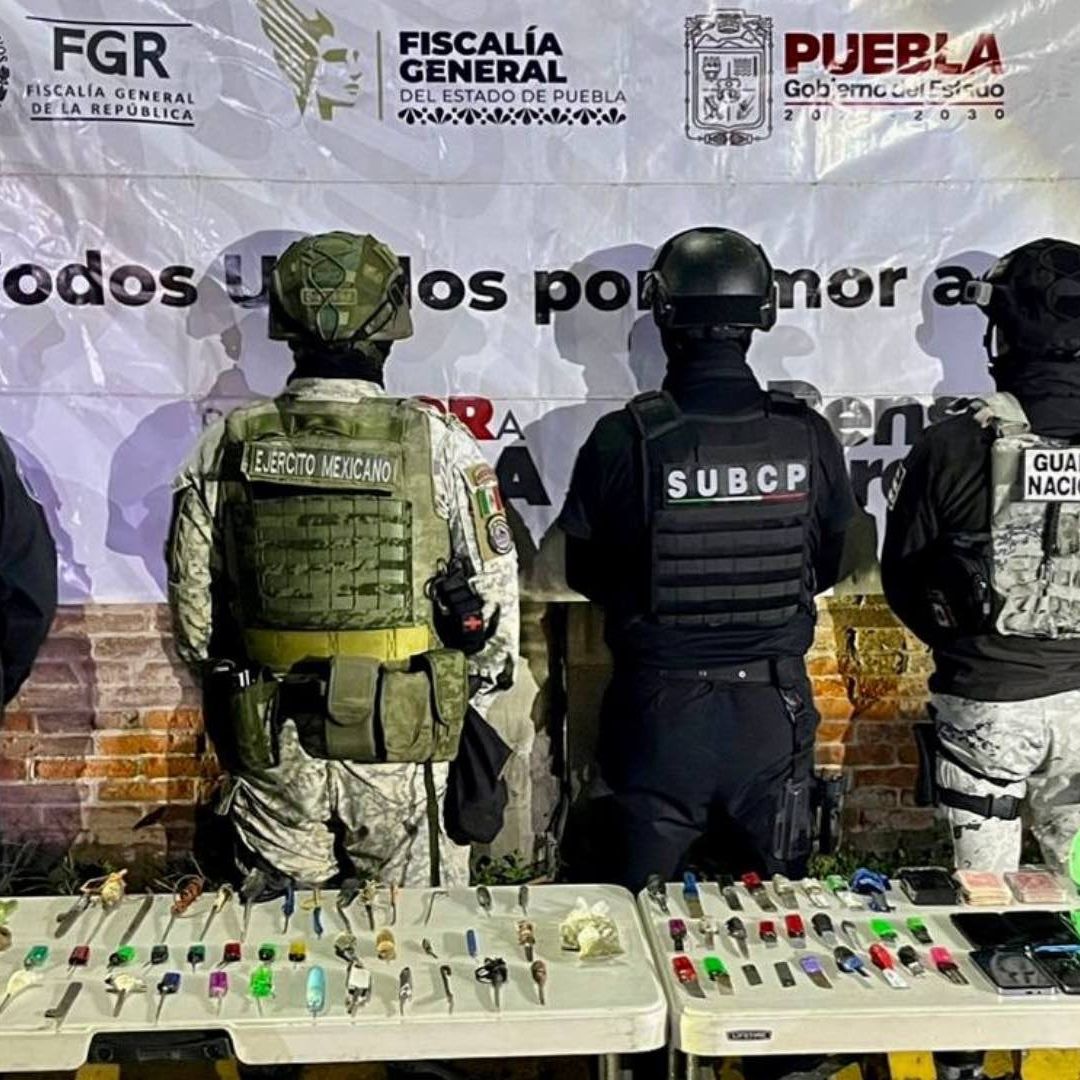 Decomiso 85 Objetos Punzocortantes y 15 teléfonos en Penal de Puebla y Tepexi de Rodríguez