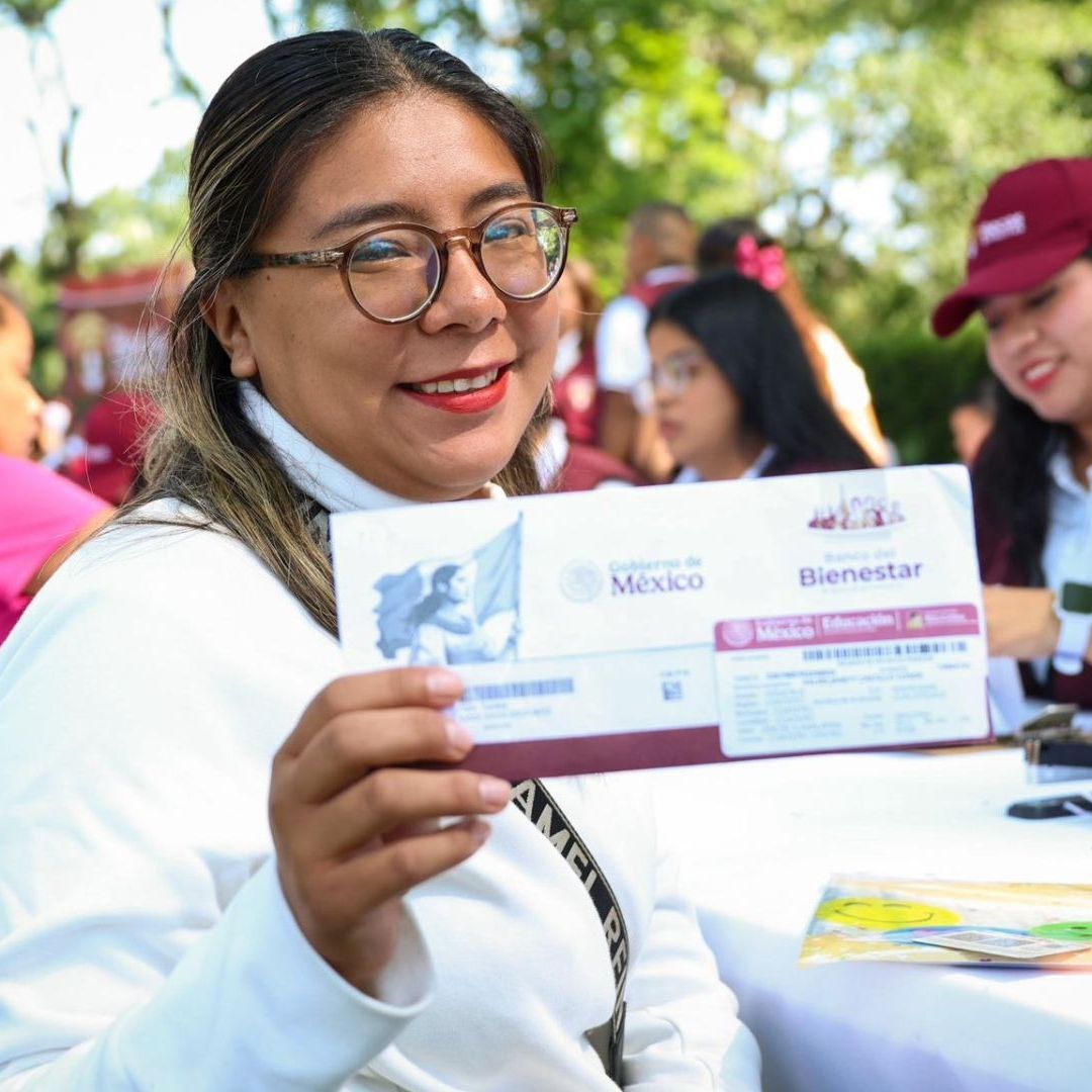 Checa la Lista de Entrega de Tarjetas Beca Rita Cetina en Mayo 2026
