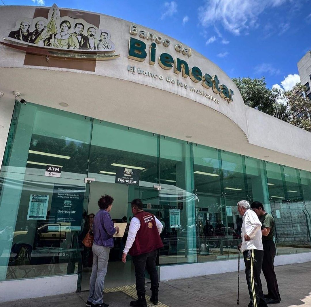 Inhabilitan a 4 exfuncionarios del SAT y Banco del Bienestar; Retiraban Dinero de los Usuarios