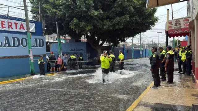 Varias casas se inundaron por la mega fuga de agua de hoy en Iztapalapa. Foto: N+