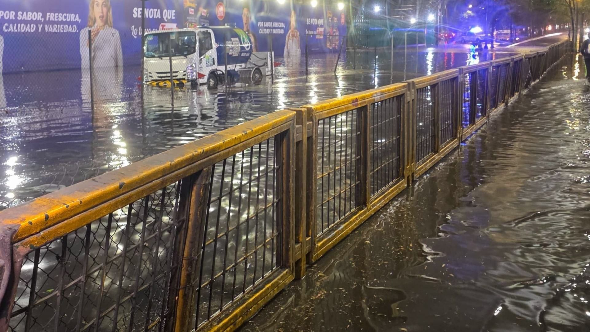 Frente Frío 50 Se Extiende en Estos Estados con Lluvia Fuerte, Descargas Eléctricas y Granizo