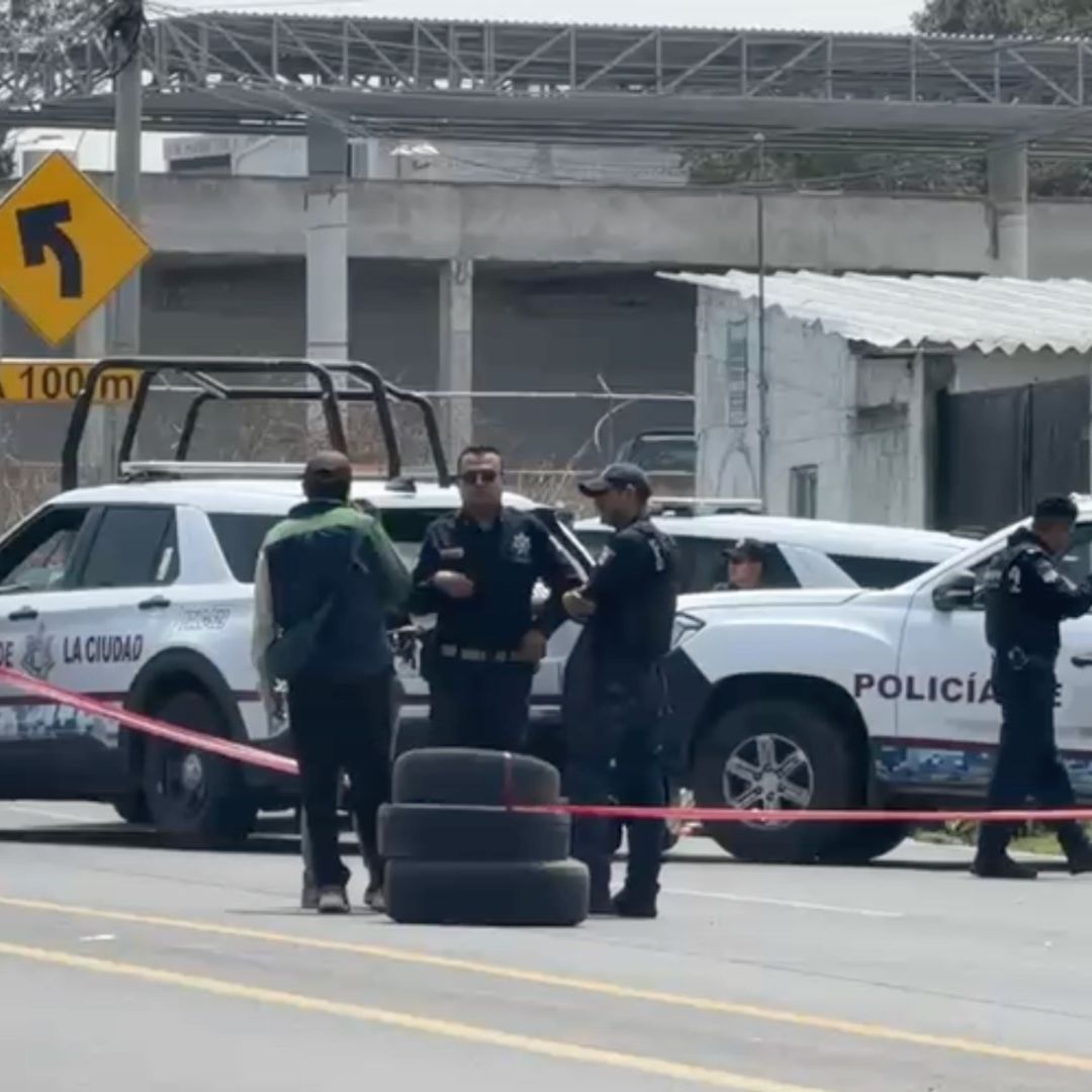 Hombre Muerto Encobijado en Carretera a San Miguel Canoa Puebla Fiscalía Investiga Homicidio