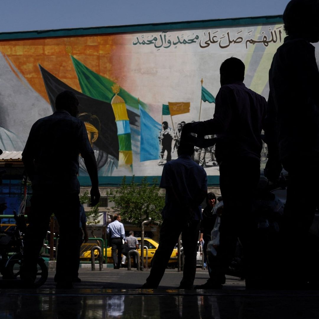Irán Lanza Ultimátum a Estados Unidos para que Acepte Plan de Paz de 14 Puntos.