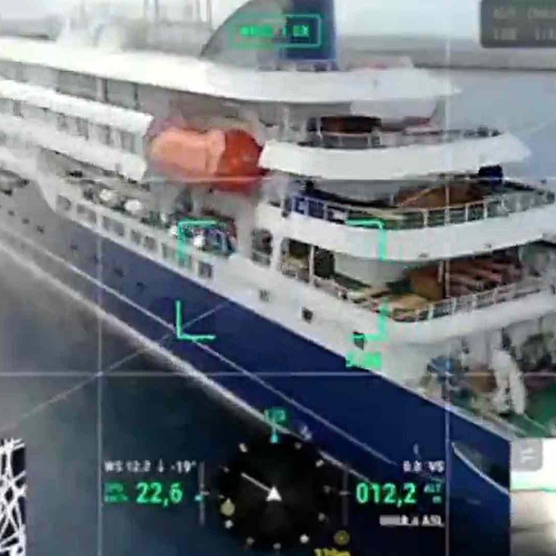 Crucero Hondius llegó al puerto de Granadilla, en Tenerife, tras registrarse un brote de hantavirus a bordo. Foto: Guardia Civil Española