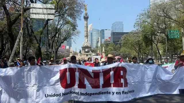 Marcha de hoy de la Unidad Nacional Independiente en Resistencia, en Reforma. Foto: N+