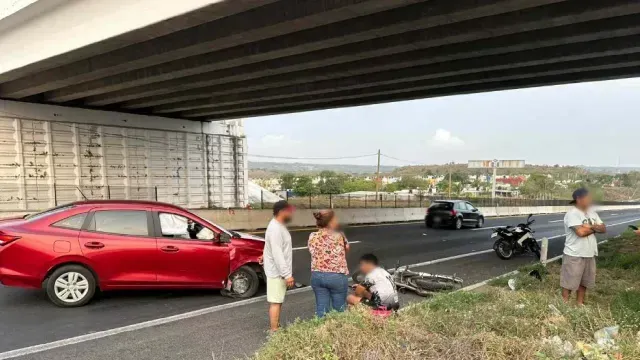 Carreteras bloqueadas hoy 11 de abril. Foto: Guardia Nacional