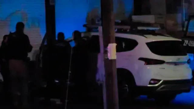Los agresores dispararon al no lograr concretar el robo del celular.  Foto: Info_ F