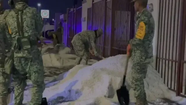 Plan DN-III ante fuerte lluvia y caída de granizo hoy en Tecámac, Edomex.