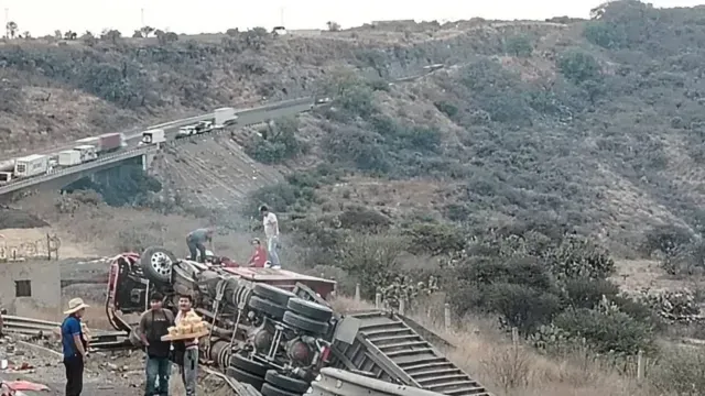 El conductor salió ileso del accidente