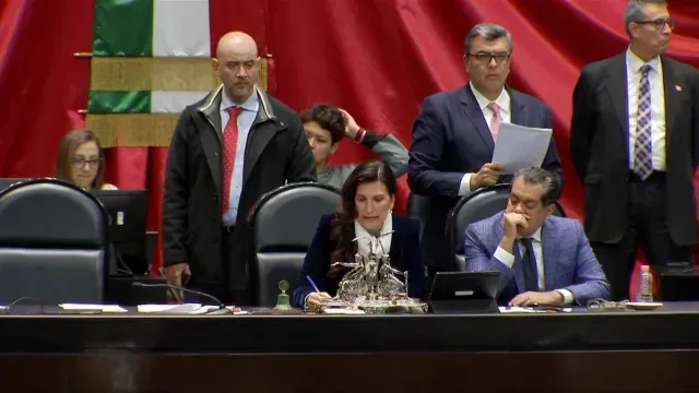 López Rabadán instruyó que el resto de las propuestas de modificación registradas para su discusión en lo particular del dictamen y que no hayan sido presentadas en esta tribuna sean inscritas íntegramente en el Diario de los Debates.