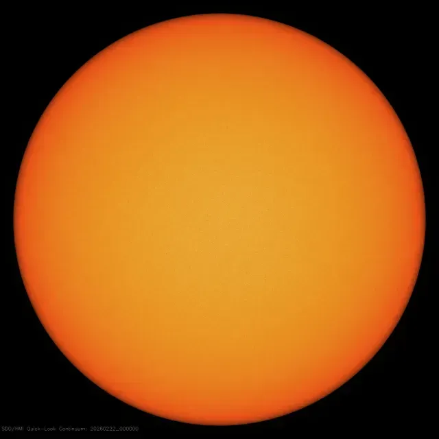 Imagen del Sol sin manchas, tomada el 22 de febrero del 2026 por el satélite SDO de la NASA