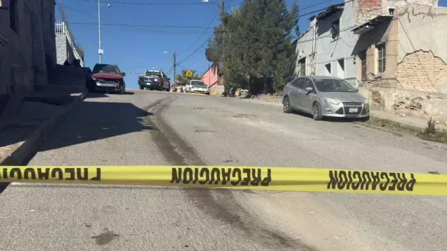 Localizan Corona de Flores en la Colonia Obrera de Ciudad Juárez