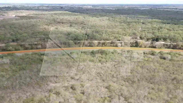 Así se Ve el Río Bravo con la Instalación de Boyas