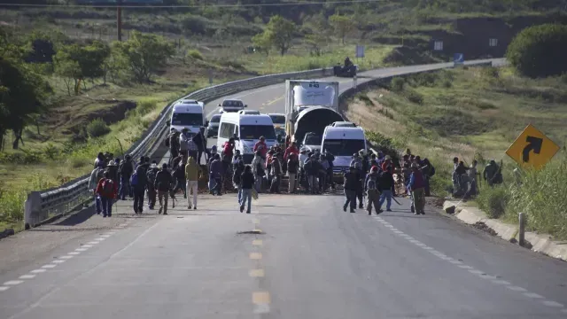Carreteras Bloqueadas en México Hoy, Domingo 18 de Enero 2026.