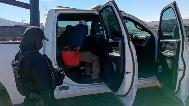 Rescatan Con Vida a Dos Personas en Zona Serrana de Tamaulipas