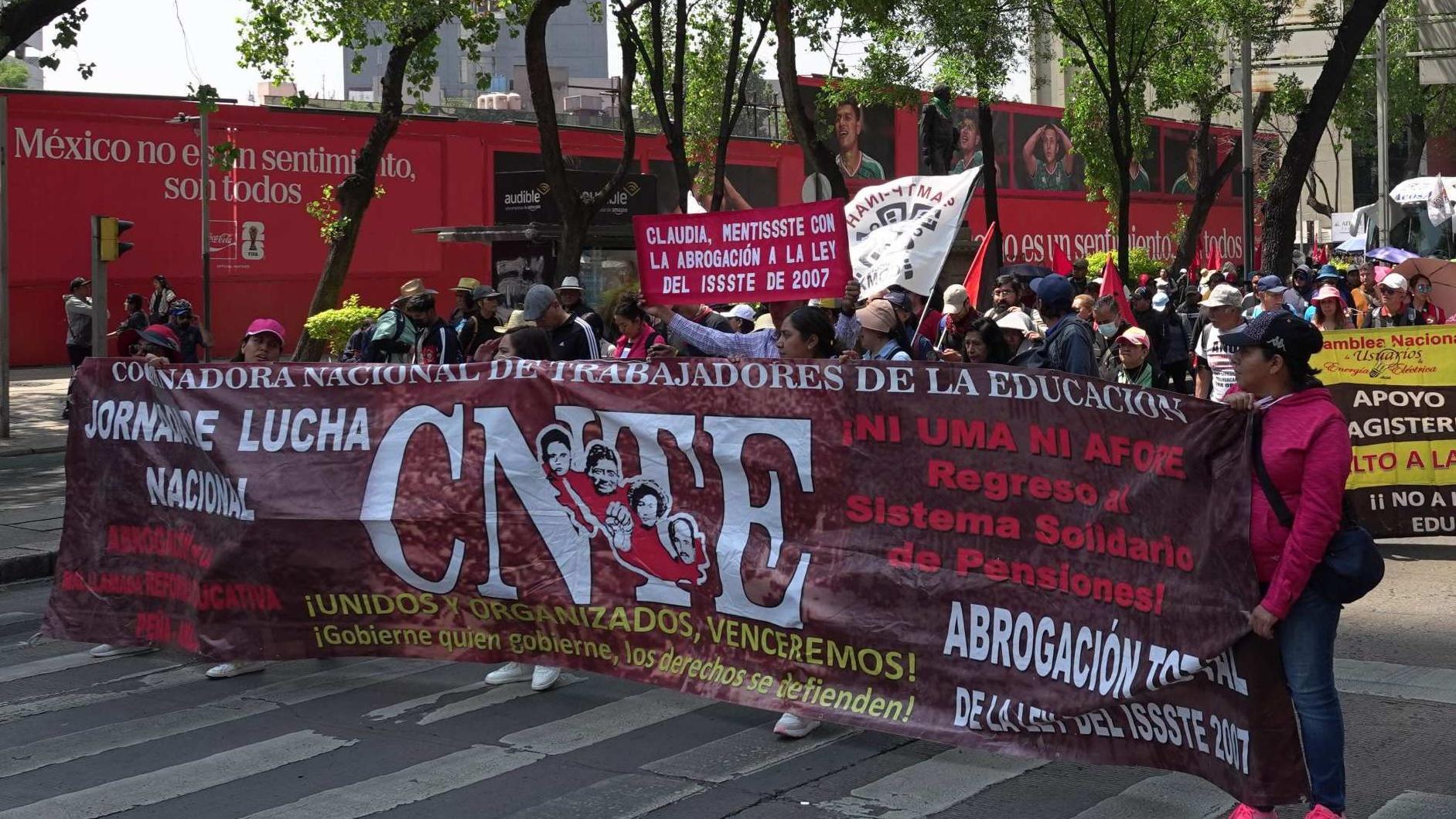Huelga Nacional de Maestros de la CNTE en CDMX y Estados