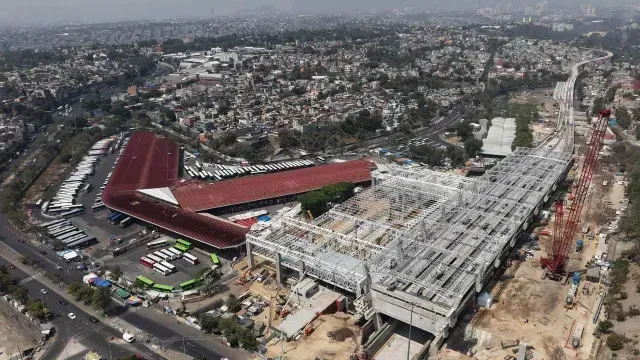 Fotos: Así Va la Construcción de la Estación Observatorio con 5 Niveles de Altura