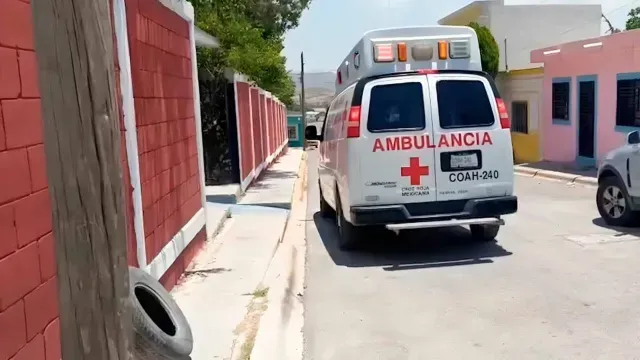 Maestra-se-Desvanece-por-Ola-de-Calor-en-Parras-Coahuila