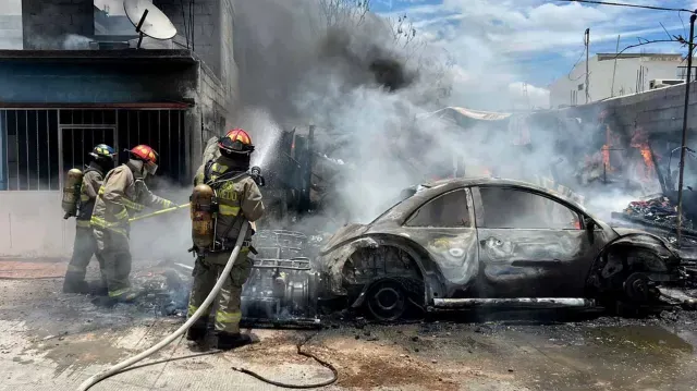 Se Incendia Casa de Madera en Nuevo Laredo