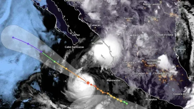 Así se ve la trayectoria del Huracán Flossie hoy y con proyección para las próximas horas.