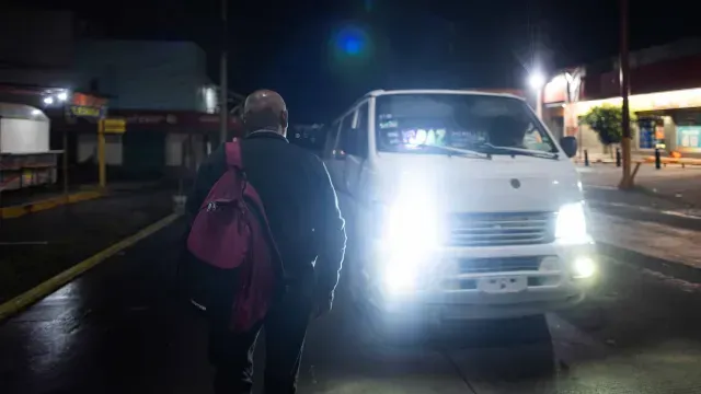 Luis Castillo vive en el Edomex, pero trabaja en la CDMX. Foto: N+
