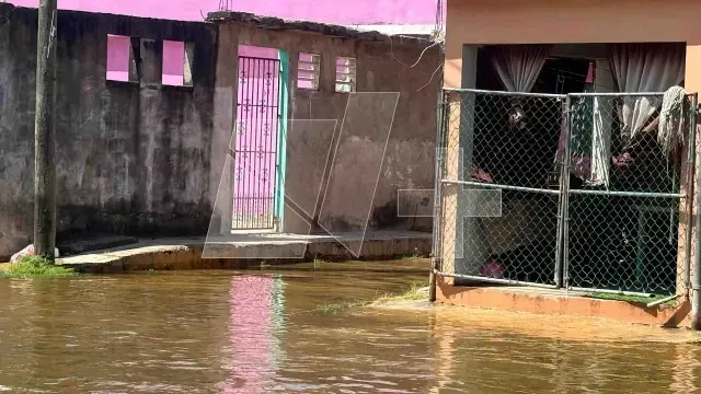 Evacuan-Familias-Colonia-Pescadores-Tampico-por-Inundaciones