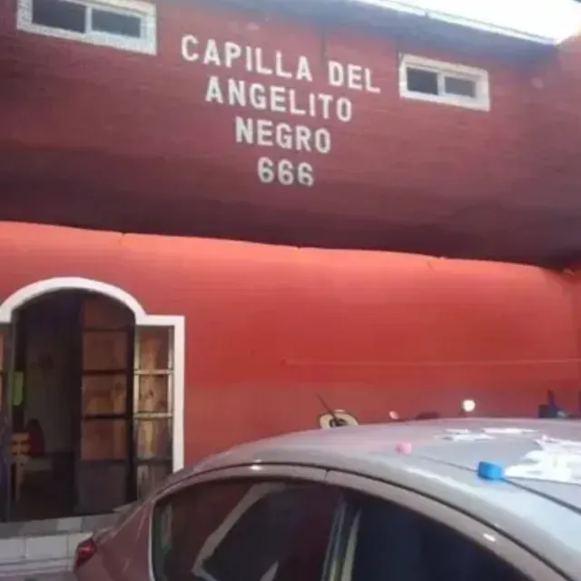 Así es la Capilla del Angelito Negro 666 de Pachuca