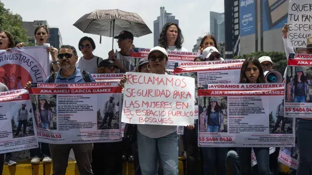 Marcha por desaparición de Ana Amelí en Reforma. Foto: N+