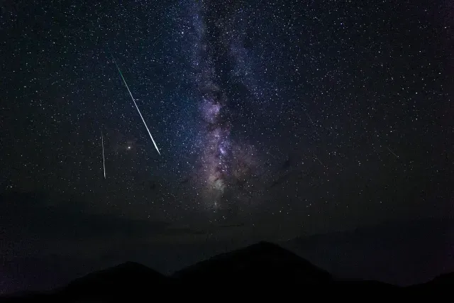 ¿Qué son las lluvias de estrellas?