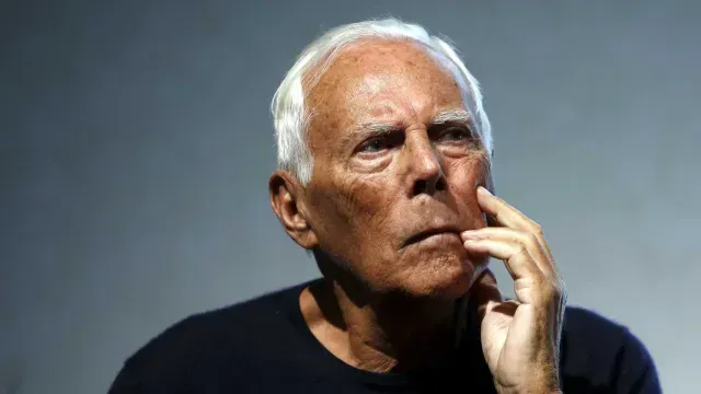 Murió Giorgio Armani, revolucionador de la moda