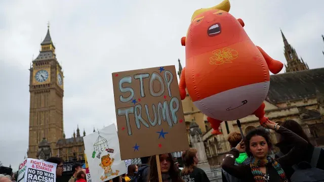Globo que representa a Donald Trump en la protesta “Trump no bienvenida” en Londres. Foto: Reuters