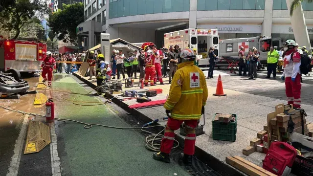 Simulacro Nacional 2025 en Paseo de la Reforma. Foto: N+