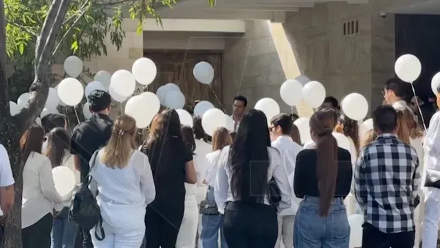 Sepultan a Miguel Ángel de la Mora, estilista jalisciense asesinado en CDMX. Foto: N+