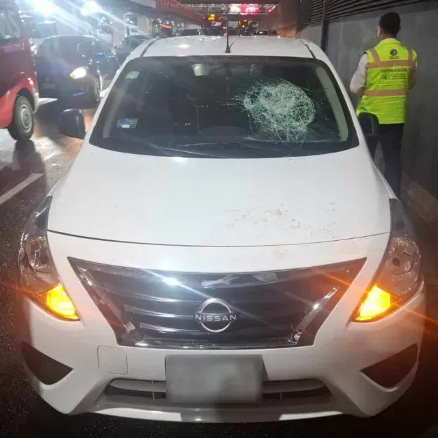 Policía atropellado en el AICM