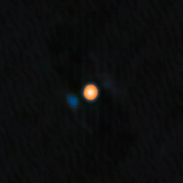 Estrella Betelgeuse captada junto a su hermana, una enana azul