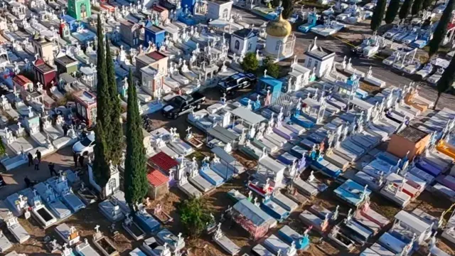 Reportan movilización en el Panteón Guadalajara.  Foto: N+