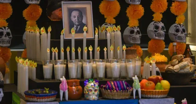 Ofrenda-Dia-de-Muertos