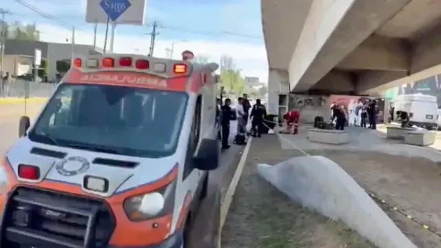Realizan extracción de cadáver de un hombre en un alcantarilla de Puebla. Foto: X @ciudadano_pue