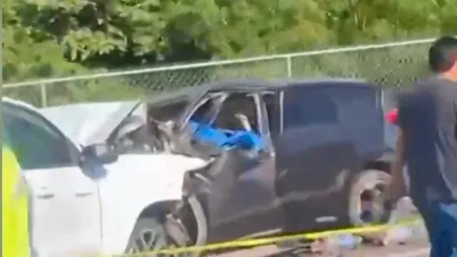 Choque frontal en la autopista Tepic- Puerto Vallarta. Foto: Prensa Vallarta
