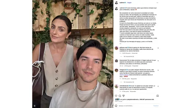 Vadhir Derbez le recuerda a su hermana que está a su lado para contenerla y apoyarla.