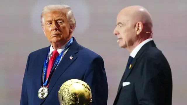 Donald Trump recibió un Premio por la Paz de parte de la FIFA