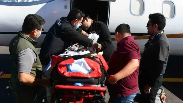 Las menores fueron trasladadas a Texas vía aérea para recibir atención especializada. Foto: Fundación Michou y Mau