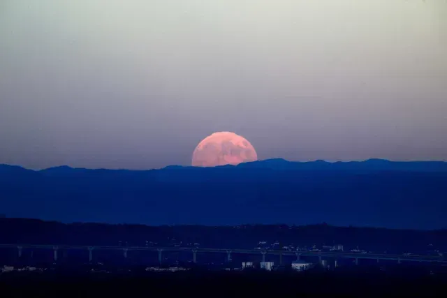 La Luna Fría del 4 de diciembre es la última superluna del año
