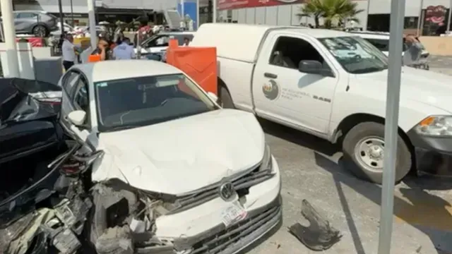 El choque múltiple en la Vía Atlixcáyotl provocó dos muertes